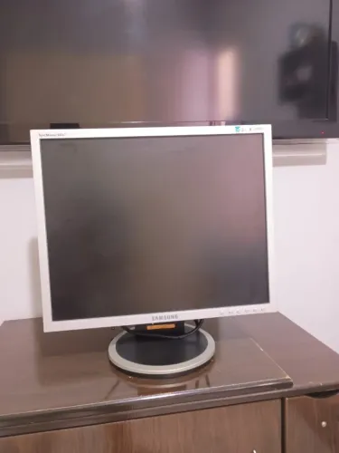 Monitor Samsung SyncMaster 940B Plus