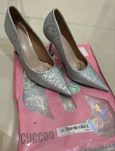 Scarpin prata