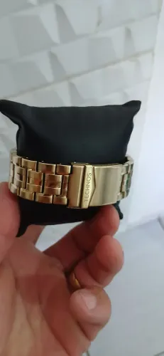 Relógio technos