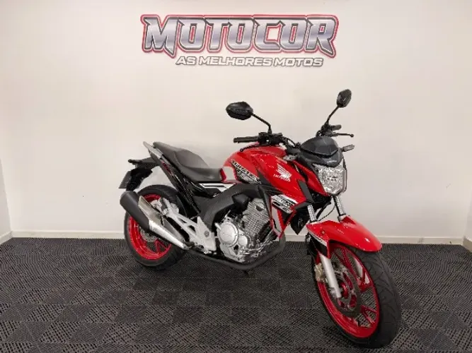 Honda CB 250F Twister