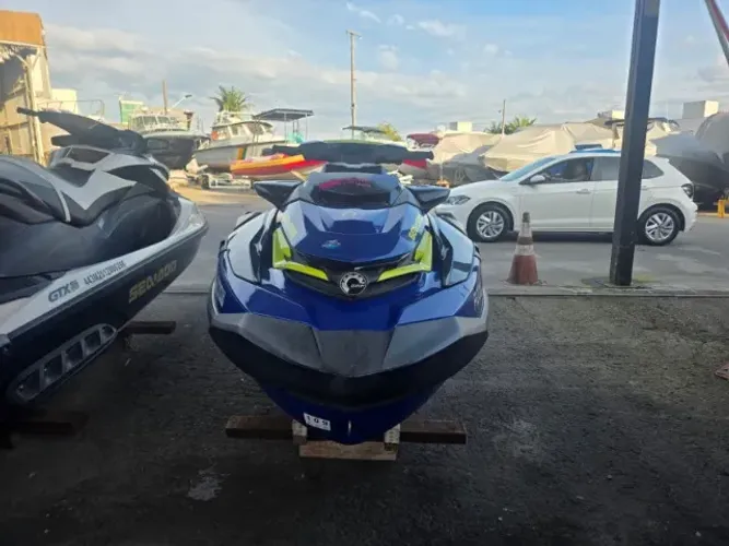 JETSKI SeaDoo 230 HP APENAS 135 HORAS