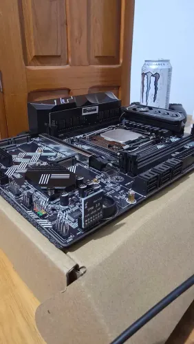 X99 V9S (só a placa mãe)