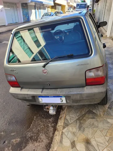 Fiat Uno Mille Celeb. WAY Econ. 1.0 F.flex 4P 2010