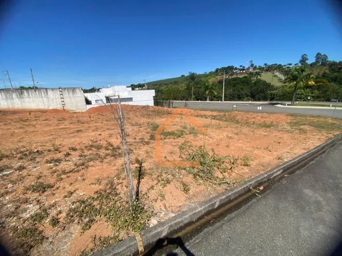 Terreno à venda, 521 m² por R$ 830.000,00 - Las Palmas - Pouso Alegre/MG