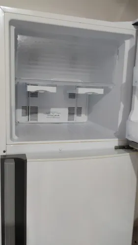 Geladeira Panasonic