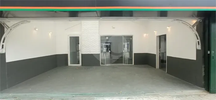 Sobrado com 4 quartos para locação em Vila andrade - SP