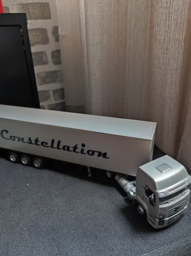 Miniatura Constellation