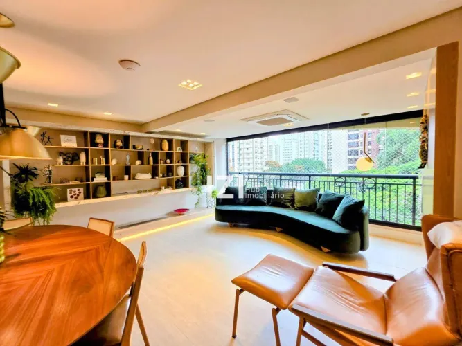Apartamento mobiliado com 2 suítes à venda, 125 m² por R$ 3.298.000 - Moema - São Paulo/SP