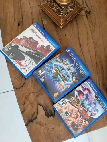 Jogos originais PS vita