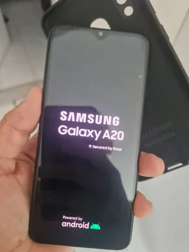 SAMSUNG GALAXY A20 (32GB / TELA 6.4") - MUITO CONSERVADO