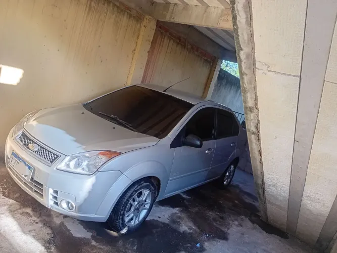 Ford Fiesta Sed. 1.6 8V Flex 4P 2010