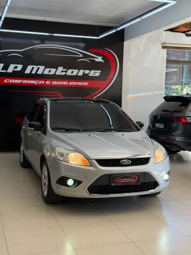 Ford Focus Sedan 2.0 16v/2.0 16V Flex 4P 2013