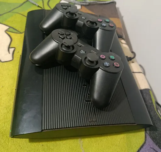 Vendo Playstation 3 desbloqueado 