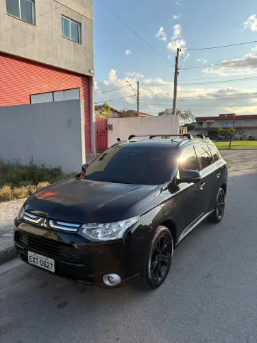 Mitsubishi Outlander 2.0 16V 160cv Aut. 2014