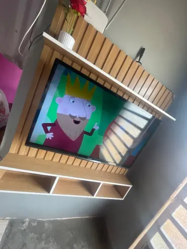 Tv com painel