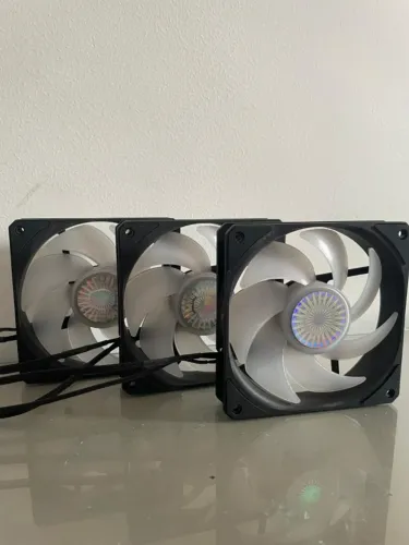 3 Fans Cooler Master Sickeflow 120mm