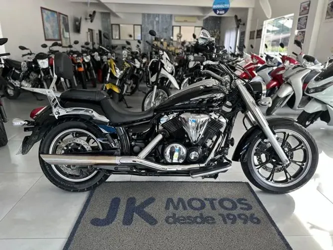 Yamaha XVS 950 MIDNIGHT STAR