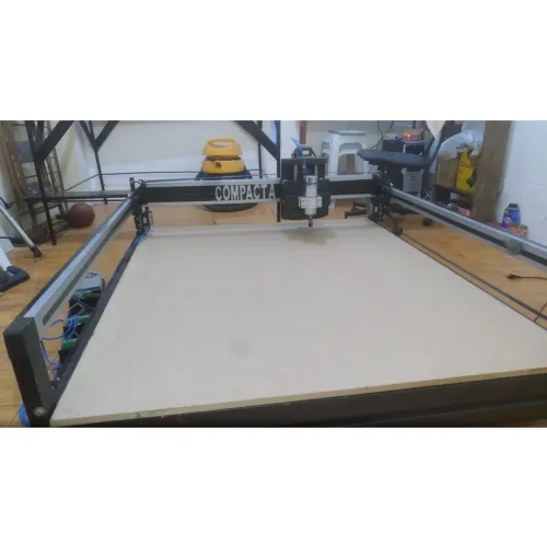 CNC ROUTER