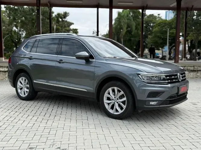 Volkswagen Tiguan Allspac Comf 250 TSI 1.4 Flex 2018