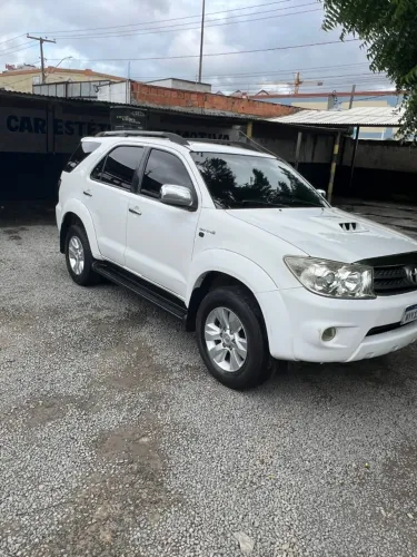 Toyota Hilux SW4 SRV D4-d 4X4 3.0 TDI Dies. AUT 2011