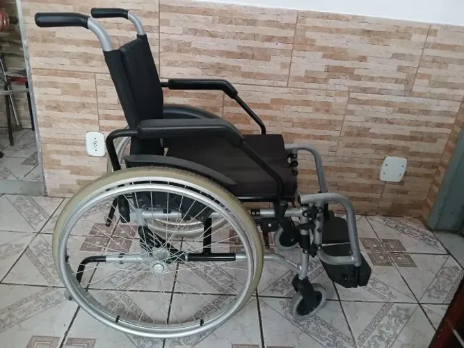 Cadeira de Rodas Jaguaribe