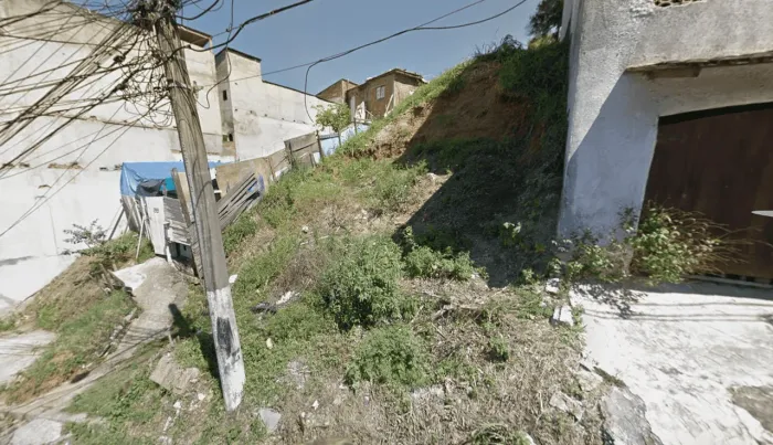 Terreno à venda, 450 m² por R$ 175.000 - Vila Valqueire - Rio de Janeiro/RJ ACEITAMOS FINA