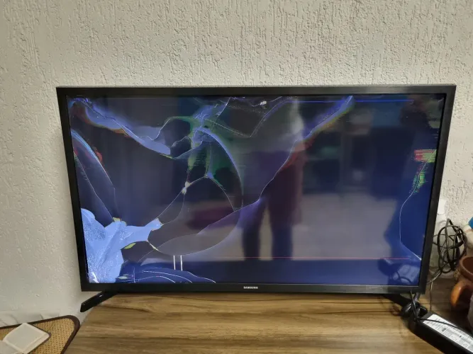 Smart TV Samsung HD (32p)