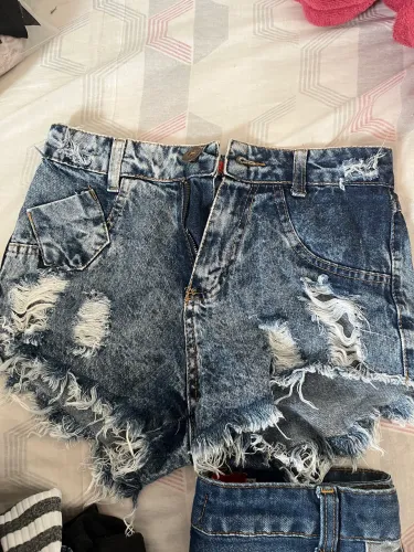 Shorts jeans por 15 reais