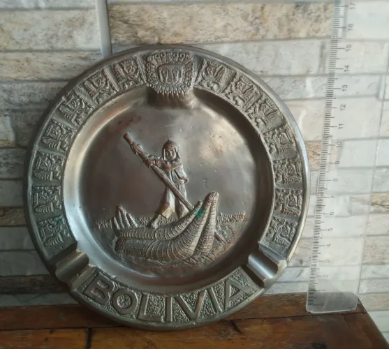 Cinzeiro Bolívia
