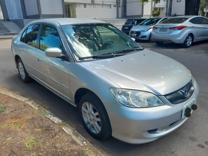 Honda Civic Sedan Lx/lxl 1.7 16V 115cv Aut. 4P 2005