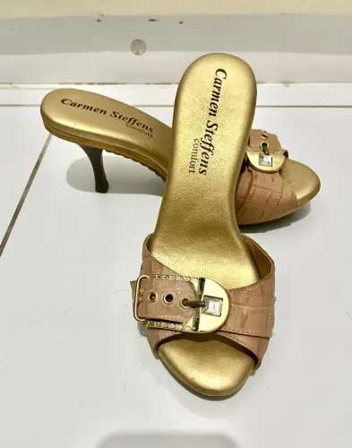 Sapato feminino Carmen Steffens TAM: 35