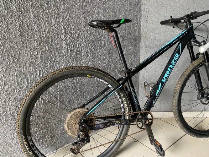 Bicicleta trilha aro 29 