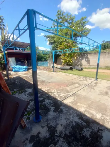 Estrutura em Aço Reforçado 4,65x4,65 para Garagem - Montável e Pronta para uso
