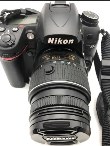 Câmera Nikon Dslr D7000-corpo+2 Lentes Menos De 1000 Cliques 