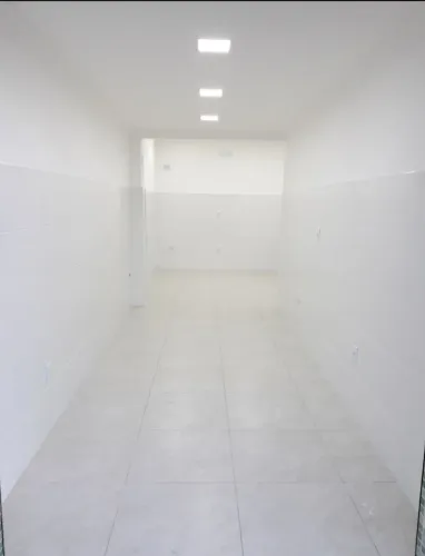 Alugo Ponto Comercial em Jardim Limoeiro - Serra