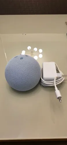 Alexa echo dot azul luz azul travada