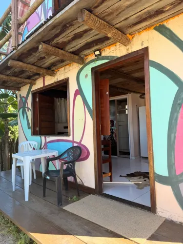 Casas e Terrenos pé na área