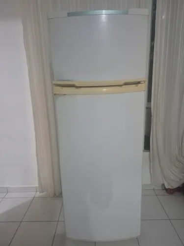 Vendo geladeira