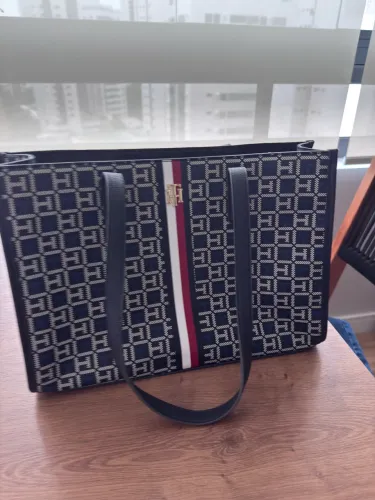 Bolsa Tommy Hilfiger - Original e excelente estado