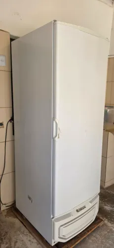 FREEZER VERTICAL GELOPAR 577L SEMI-NOVO ? AINDA NO PLÁSTICO!