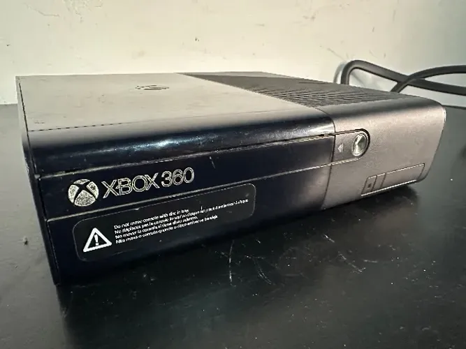 Xbox 360 + Kinect