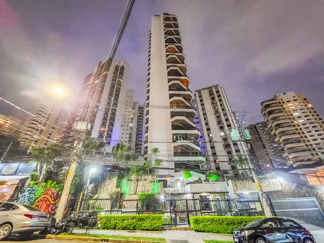 Apartamento para venda em Santana com 4 quartos, sendo 2 suítes, 219m²