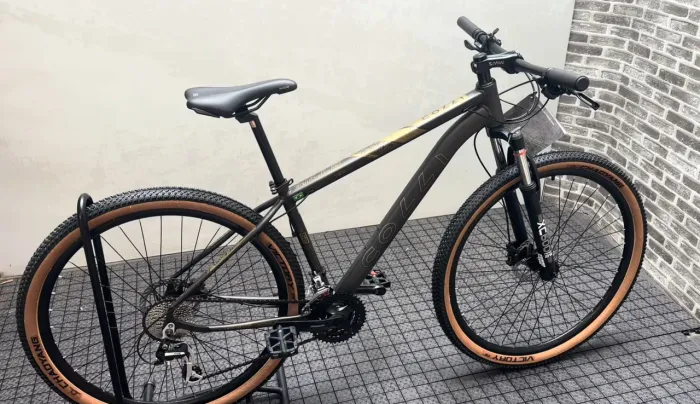 Bicicleta colli hills 29