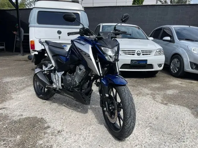 Honda CB 300F Twister Flex
