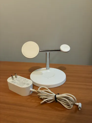 Carregador Sem Fio Belkin 3 em 1 MagSafe Original (iPhone, Watch, AirPods)