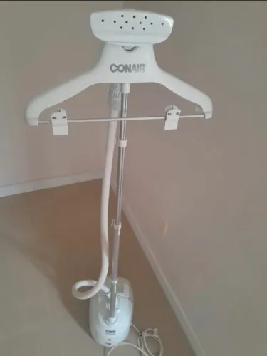 Vaporizador e Higienizador de Roupas Conair