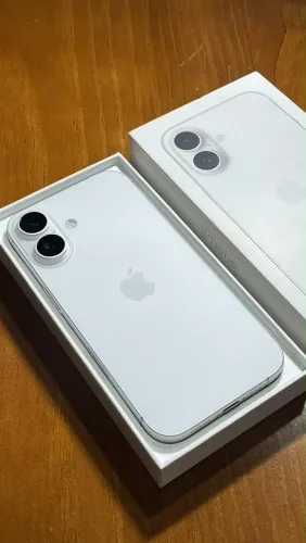 iPhone 16 128GB