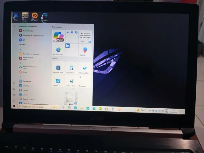 Notebook Acer Aspire 8gb RAM 128gb e 300gb em HD NVidia Geforce 940mx 2vram Windows 10