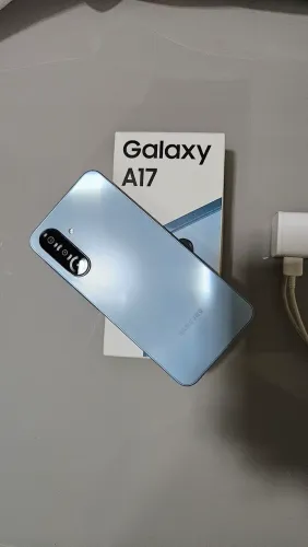 Samsung A17 - na caixa com garantia e nota fiscal