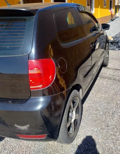 Volkswagen Fox 1.0 MI Total Flex 8V 3P 2012